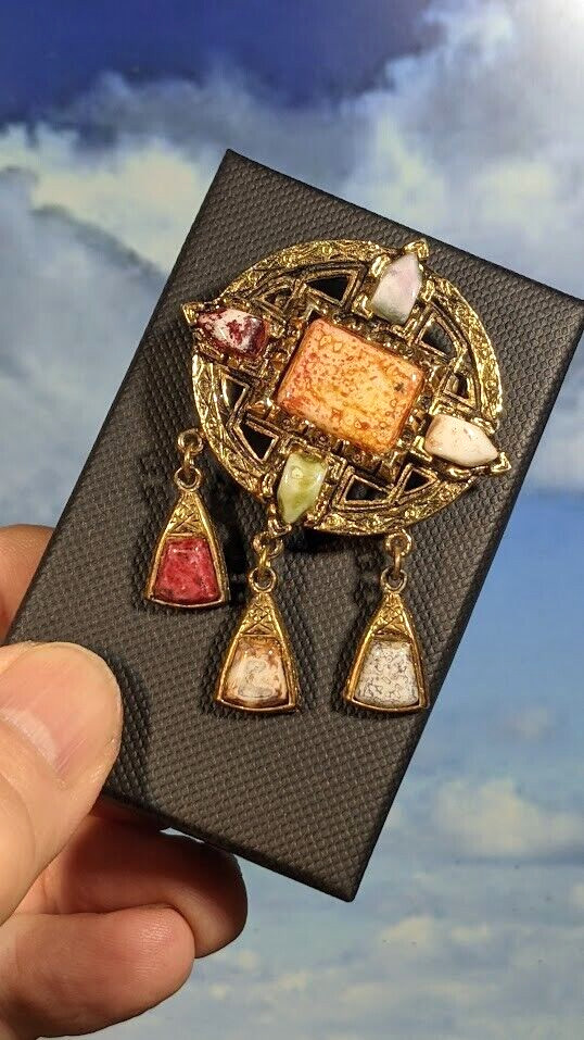 Vintage Celtic Knotwork Dangle Brooch, in Gift Box. 62mm x 45mm