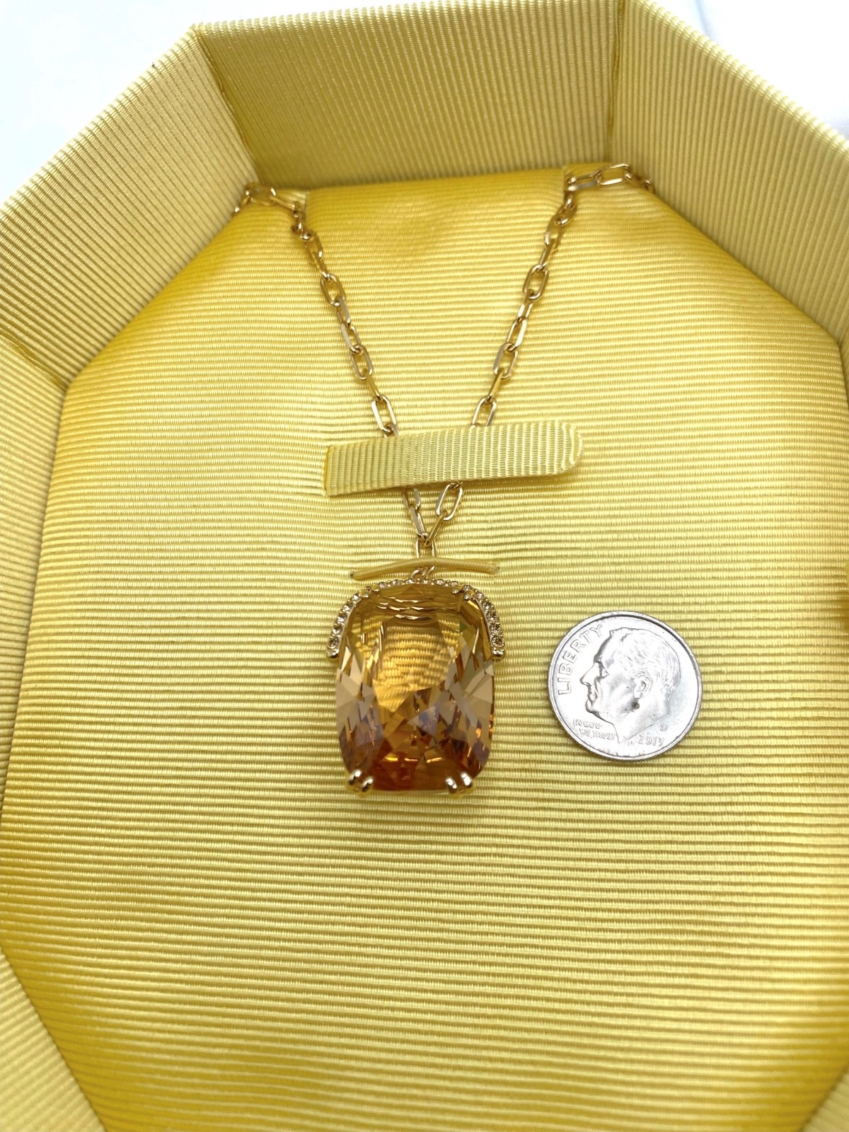 NEW Swarovski Pendant Chain Necklace NEW Read Description
