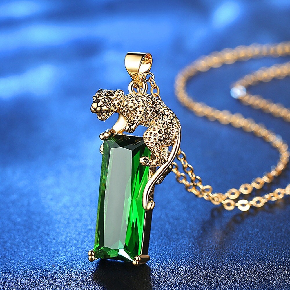 Panther Spirit Animal Green Crystal Necklace Pendant + Free Gift Bag