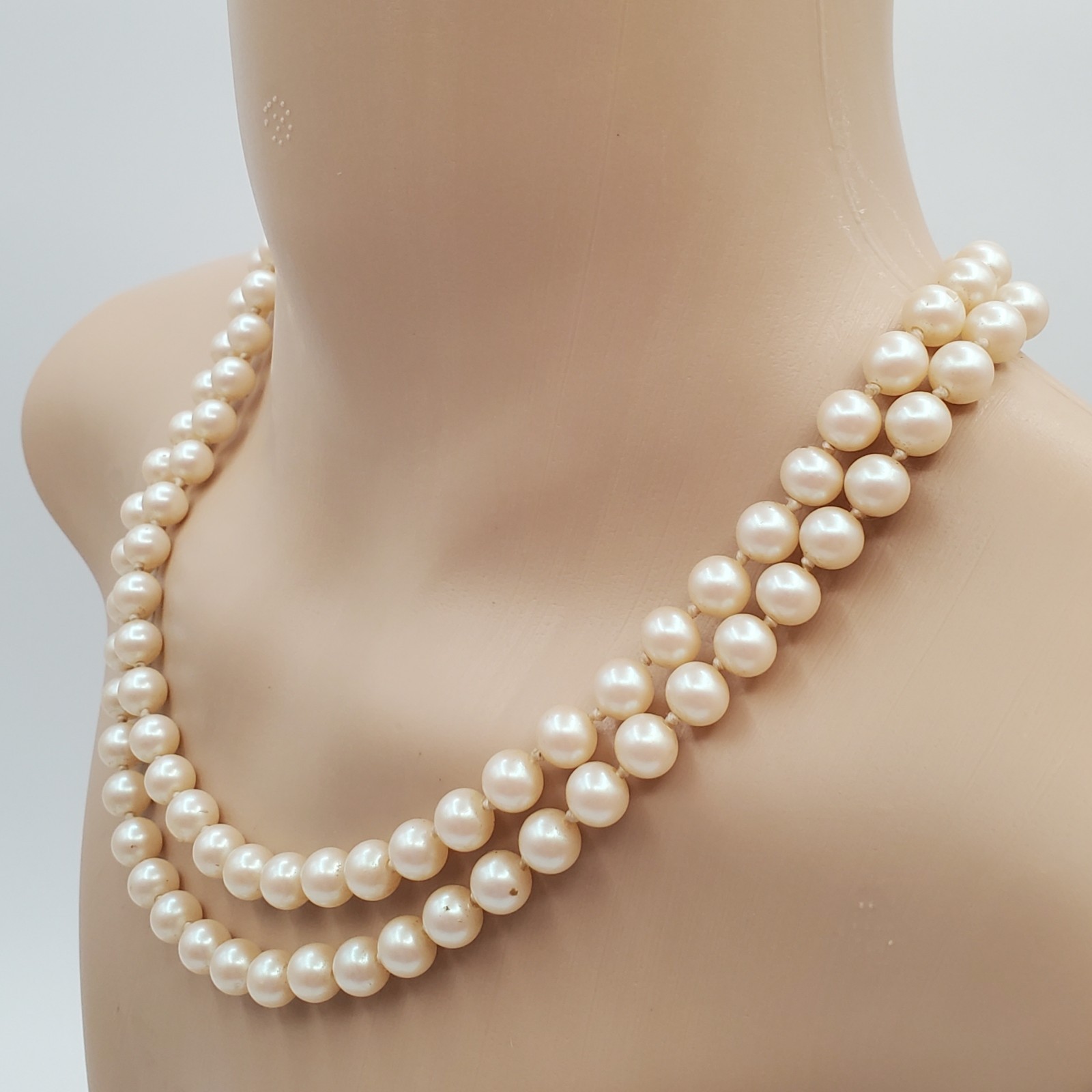VTG Necklace 36in Opera Length Long Ivory Faux Pearl Knotted Single Strand FLAW