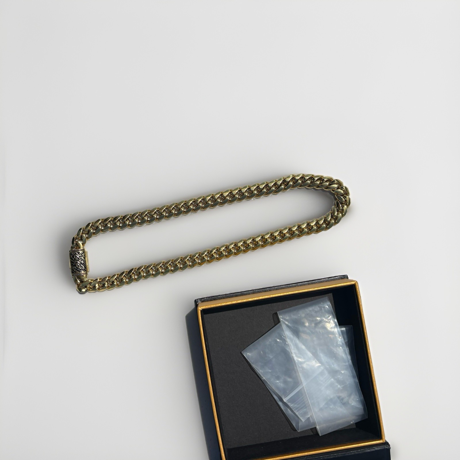 GLD Gold-Tone Cuban Link Chain Necklace Yellow Gold Plated, Box Clasp, Signed