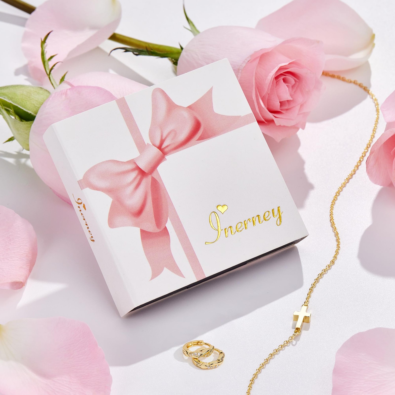 Gold Bubble Letter A Initial Necklace for Women, Balloon Alphabet Pendant Cha…