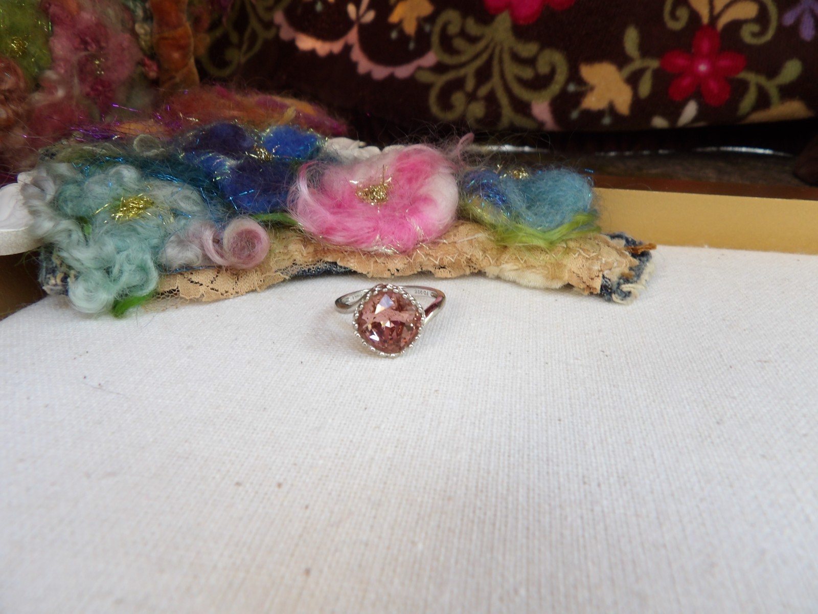 sterling silver ring, salmon pink crystal, new, stamped