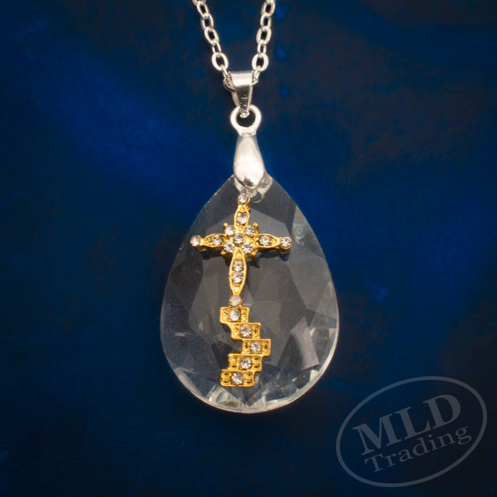 Crystal Cross Pendant Necklace – 18″ Link Chain, Clear Crystal & Gold Zinc Alloy