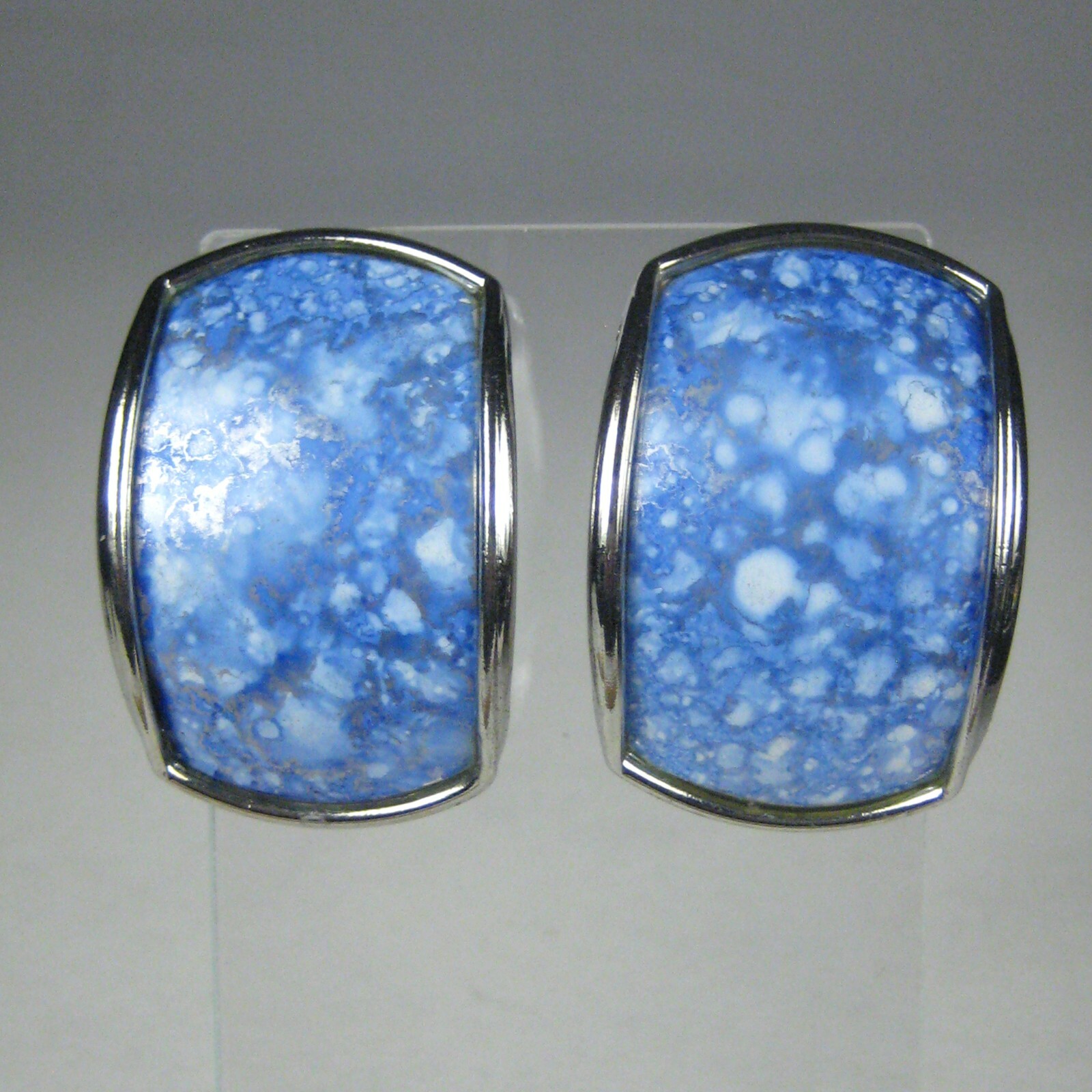 Earring Pierced 1.4 in Jewelry Silvertone Blue Marbled Pattern Stud Concave