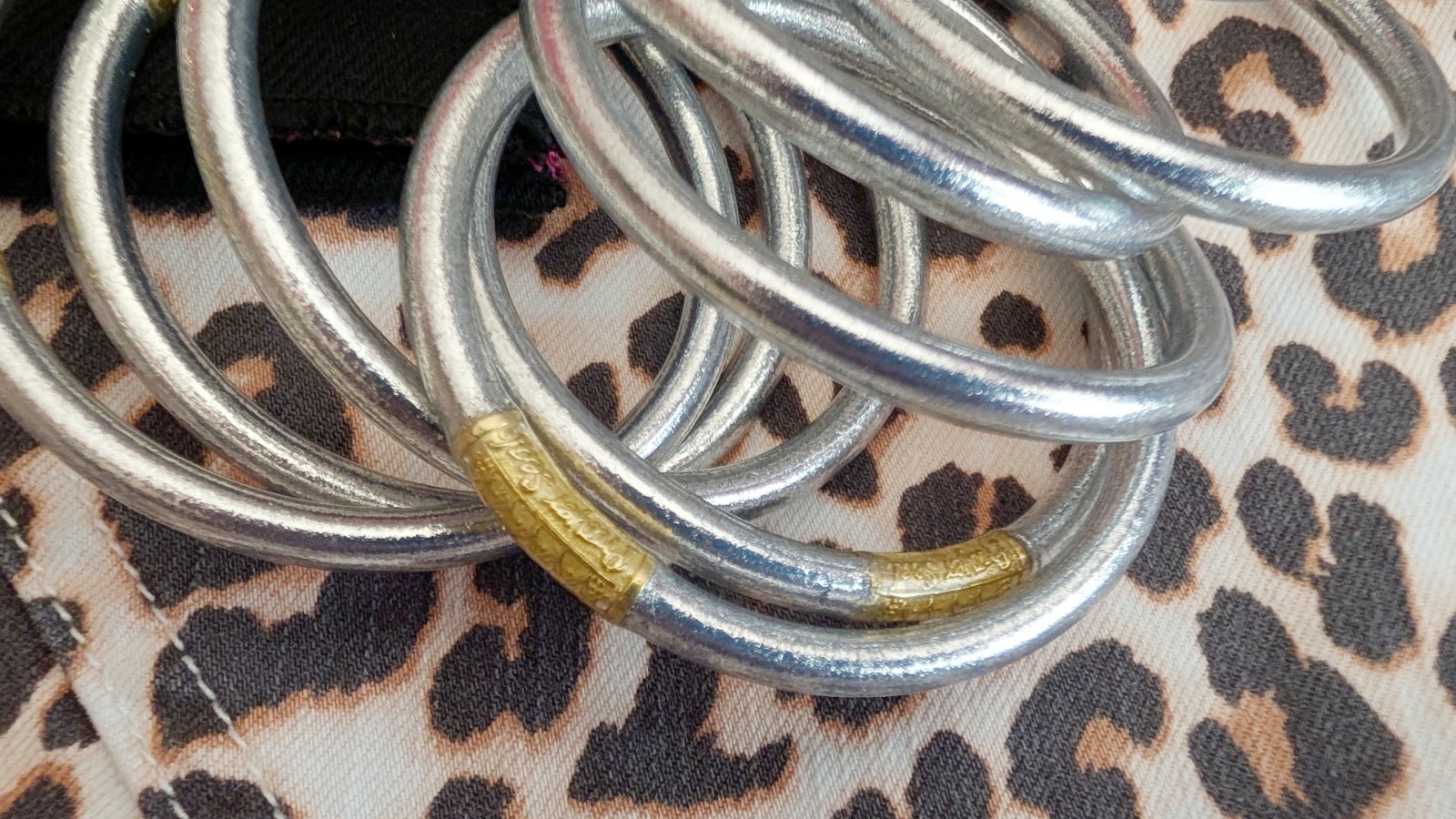✨BUDHA GIRL✨ All Weather Bangles (Set of 9) – Serenity Prayer AUTHENTIC Medium