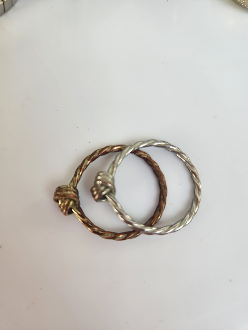 Costume Jewelry Mixed Style Rings Lot of 19 watch rings elastic band Dome