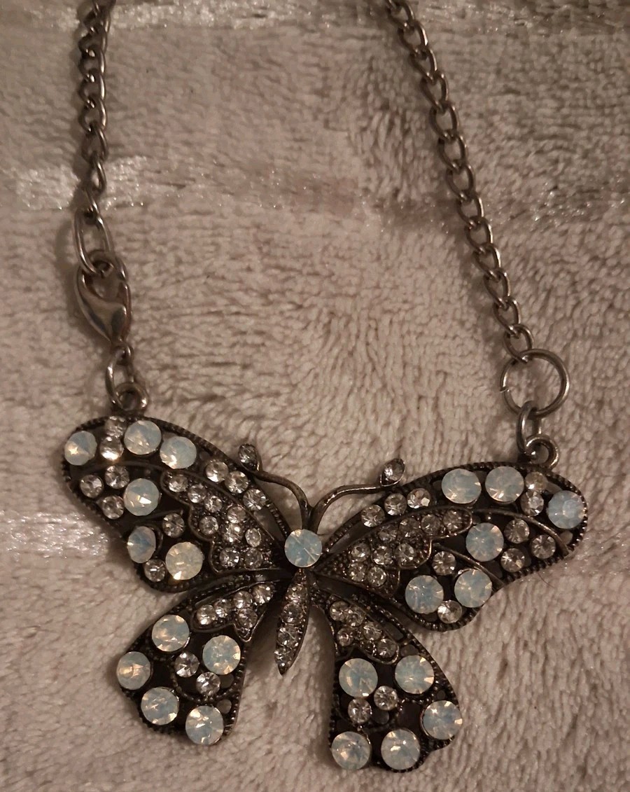 Vintage Style Silver Filigree Butterfly Anklet Faux White Opal Rhinestone
