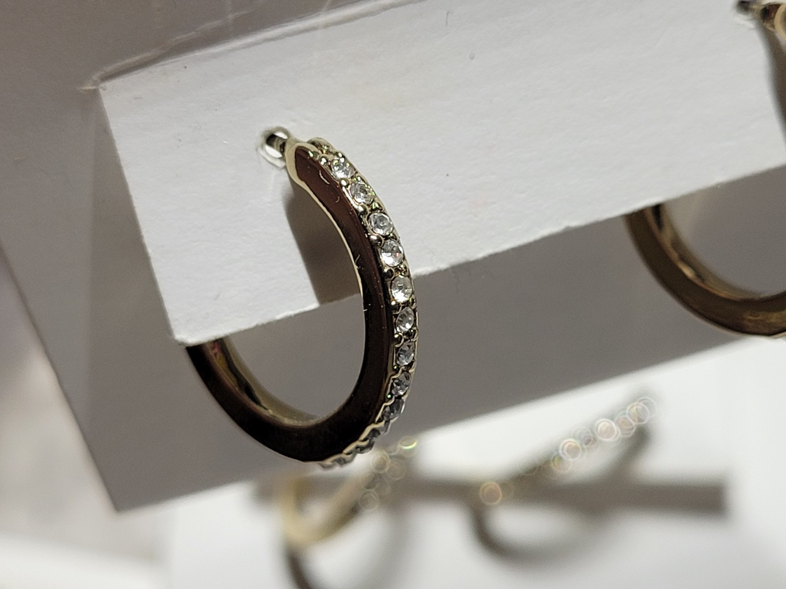 Karl Lagerfeld Paris Extra-Small Pavé Hoop Earrings, 0.35″ (2022) Brand New USA