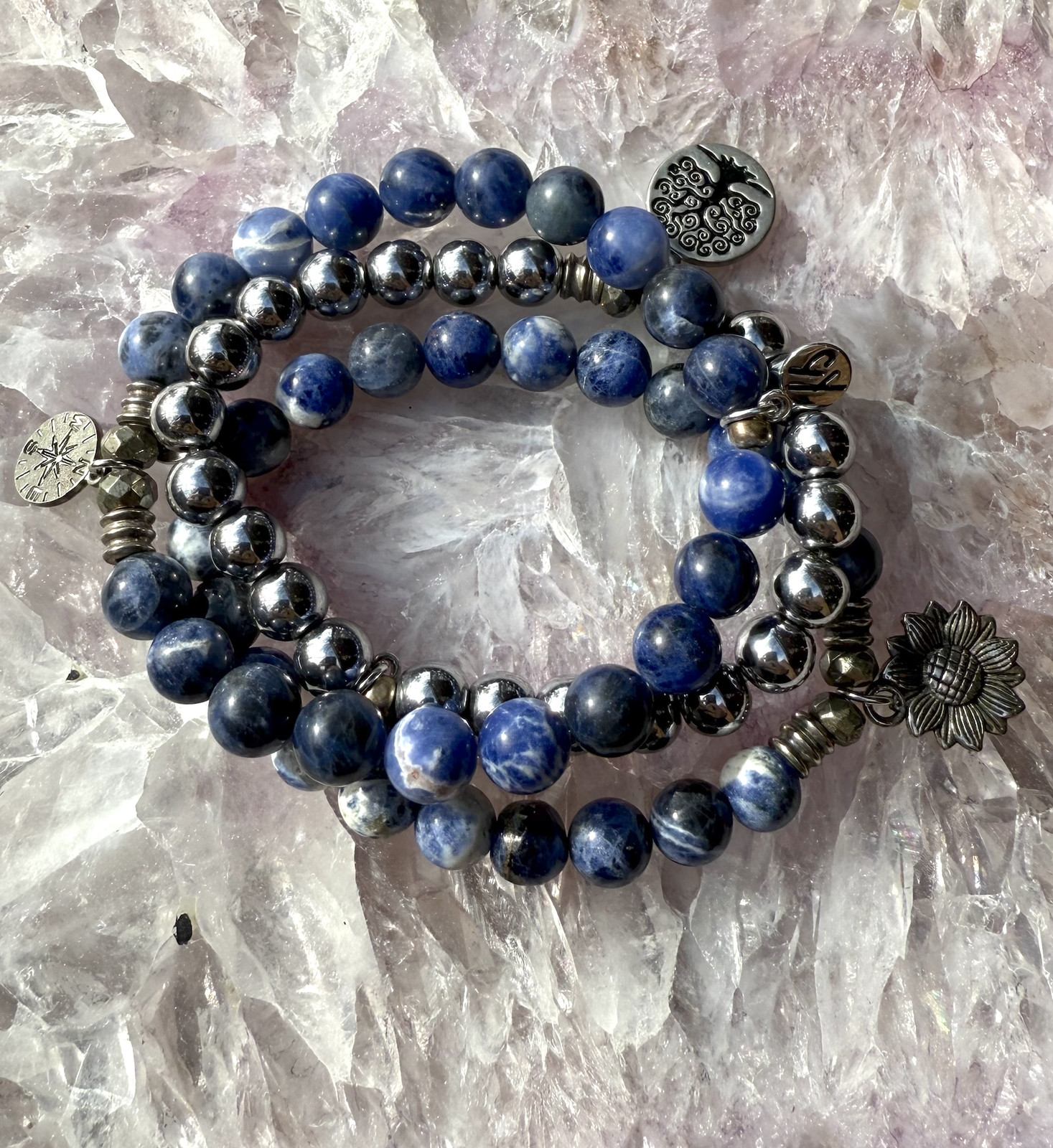 T Jazelle Set of 3 Gemstone Stone Stretch Bracelets Blue Silver Lapis