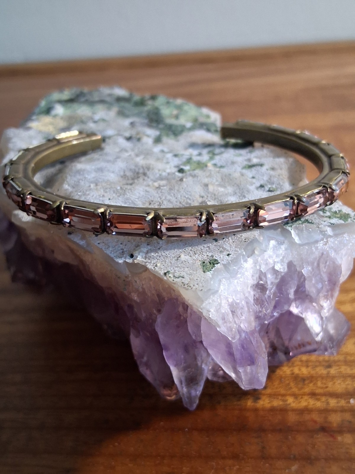 Sorrelli Pink Baguette Crystal Gold Tone Bangle Bracelet Signed 7 in No Clasp