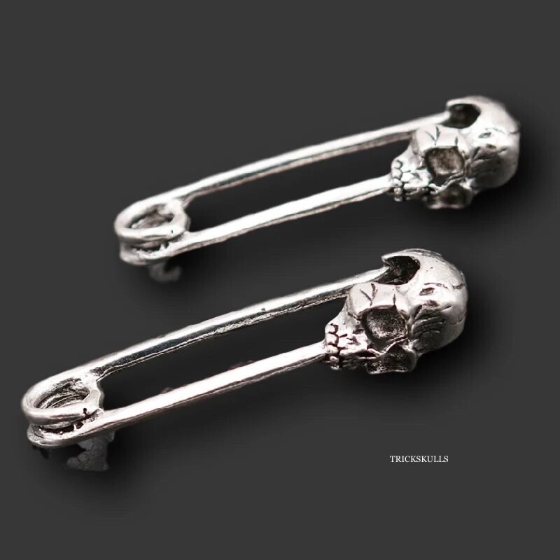 (3) Skull Head Non-Opening Retro Silver Safety Pins Ornaments Charms DIY Crafts