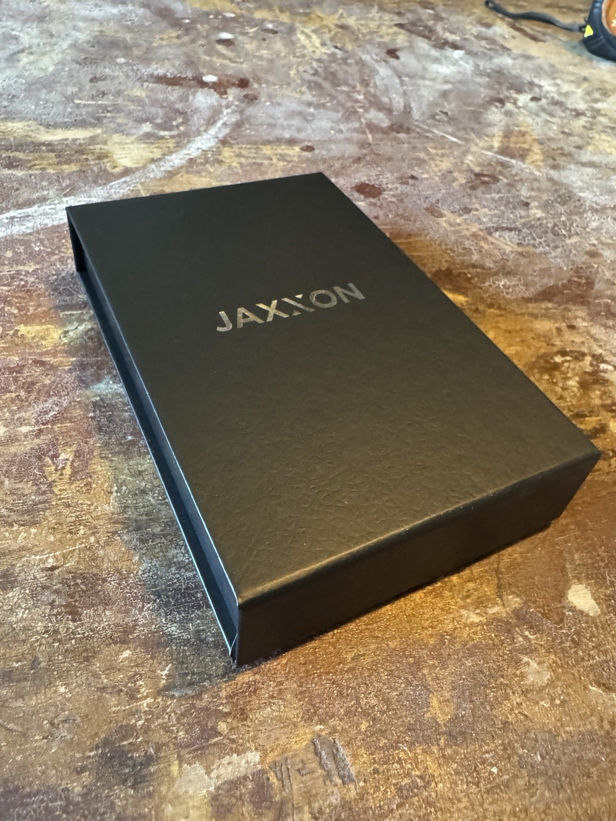 JAXXON Gold Cuban Chain 5mm 22” lightly used pre-owned with box