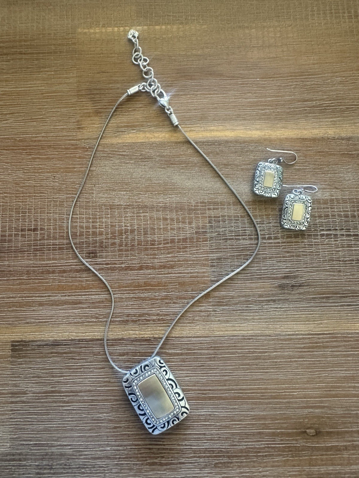 Silver-Tone Rectangle black & gold reversible pendant Necklace & Dangle Earrings