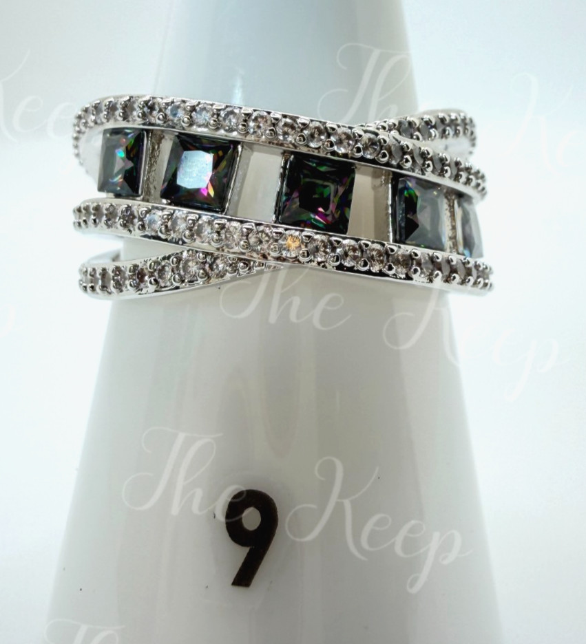 Size 9 Bomb Party June Ring – RG61734 The Serena Ring – Alexandrite on Rhodium