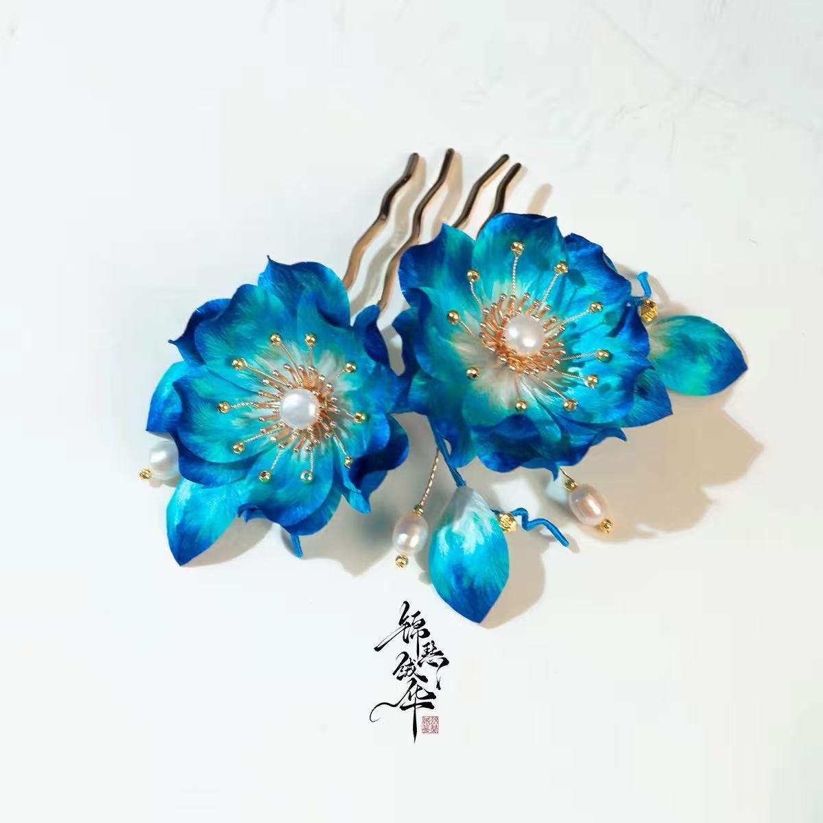 Blue Silk Velvet Hair Comb, Traditional Chinese Hanfu Qipao Hair Accessory