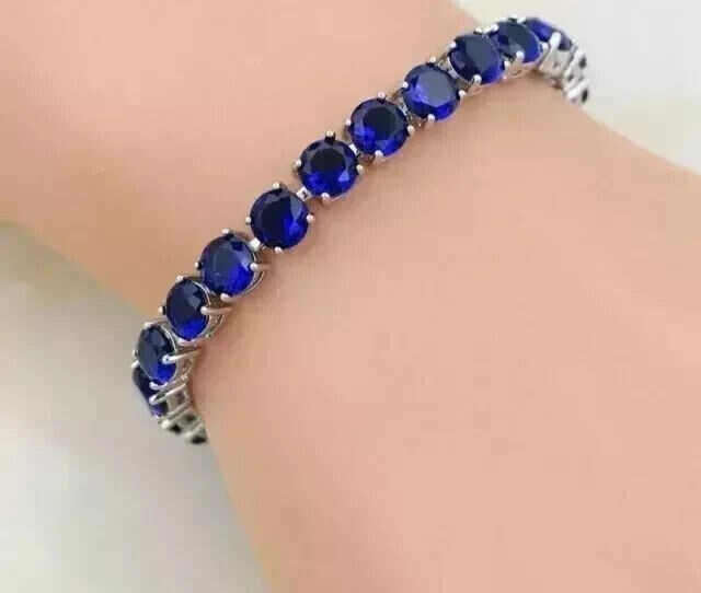 Round Cut Simulated Sapphire Women’s Gorgeous Bracelet In 14K White Gold Plated