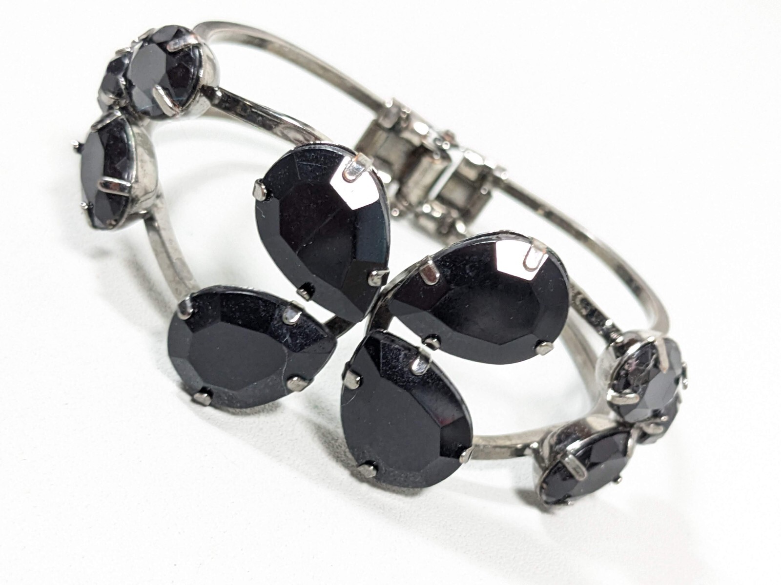 Black Flower Rhinestone Open Work Hinge Bangle Bracelet Gray Metallic 7 inch
