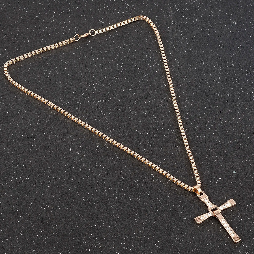 1pc Dominic Toretto Cross Pendant Necklace Rhinestone Crystal Chain Men Jewelry