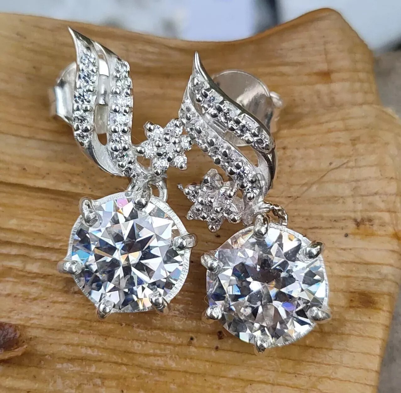 3 Ct Round Cut Simulated Diamond Women’s Drop Earrings In 14k White Gold Plated