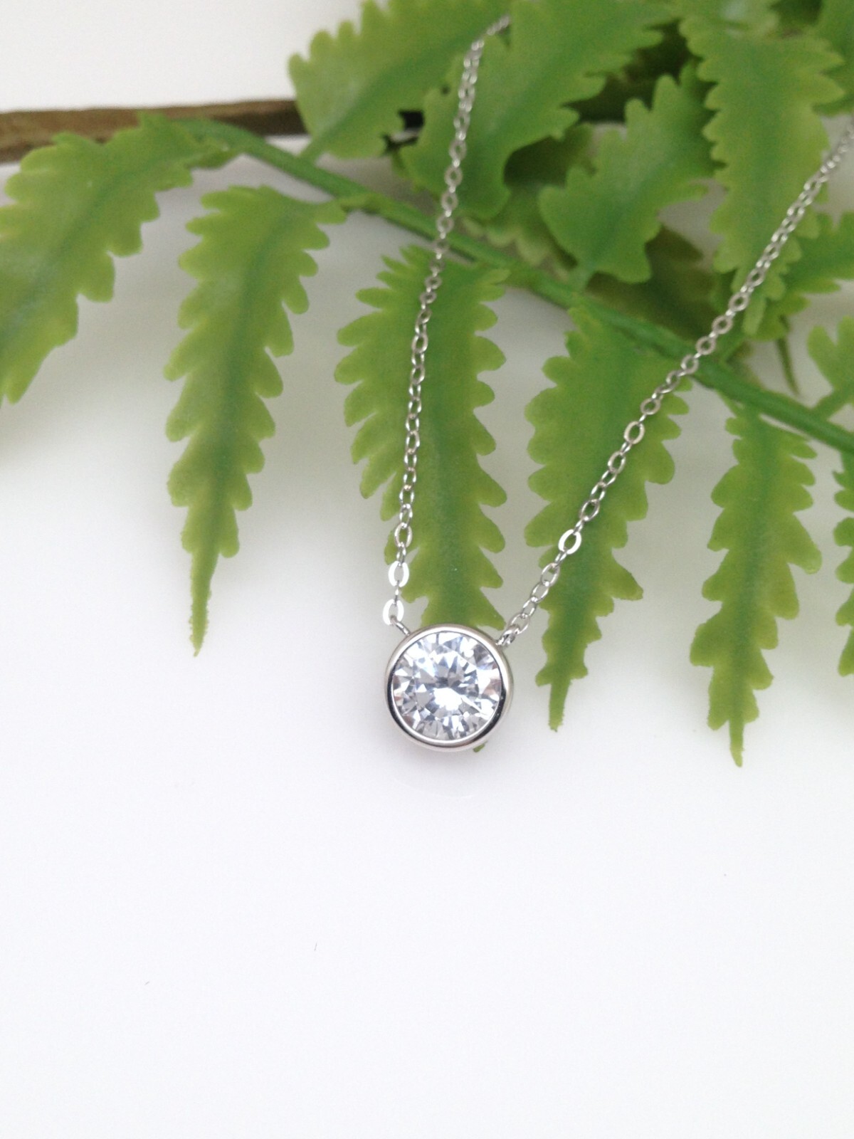 925 Sterling Silver Bezel CZ Round Solitaire Pendant Necklace 1 Ct 16-18″ 7mm