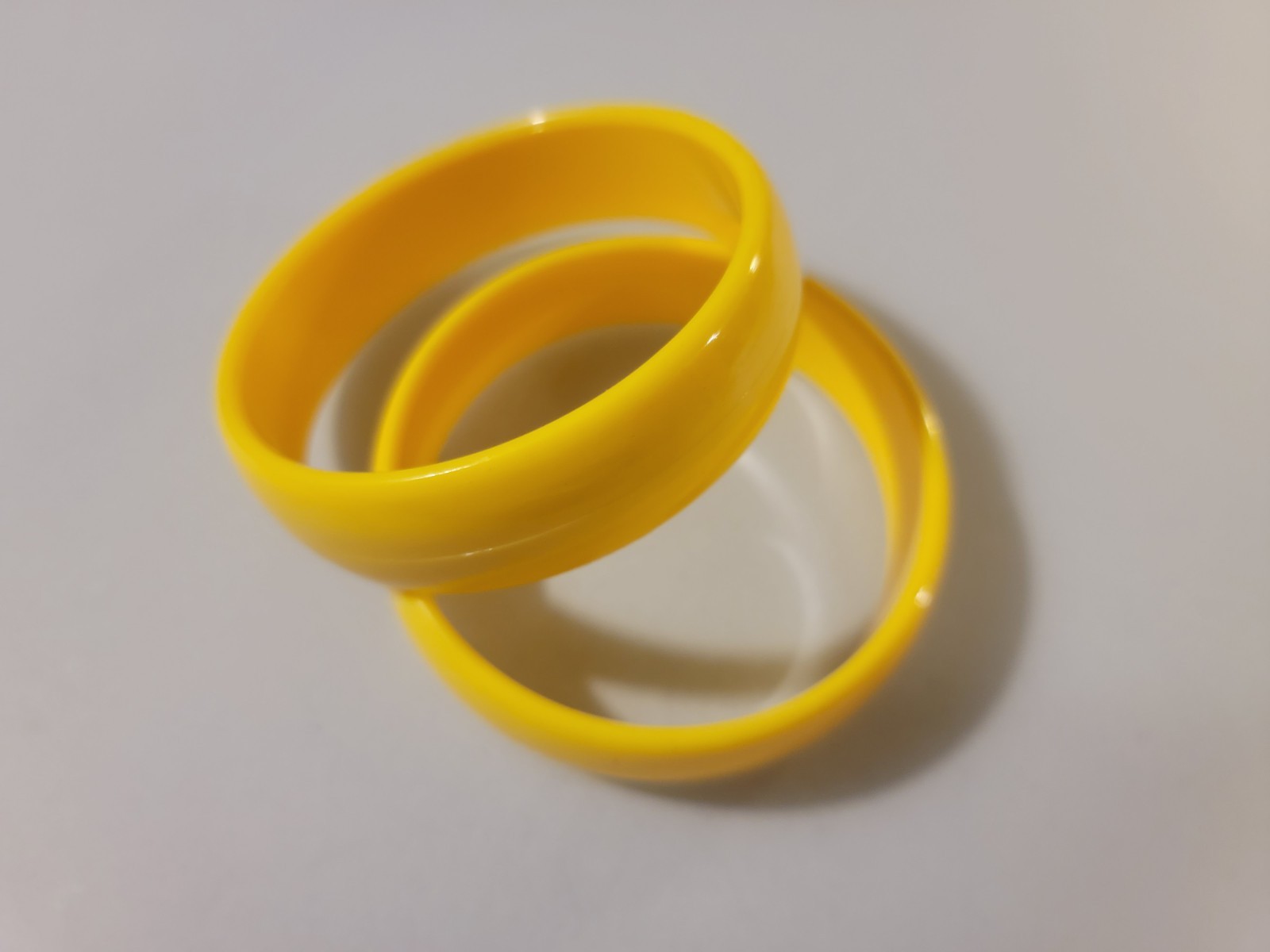 Plastic Bangle Bracelet – Yellow White Green Pink Black Orange New