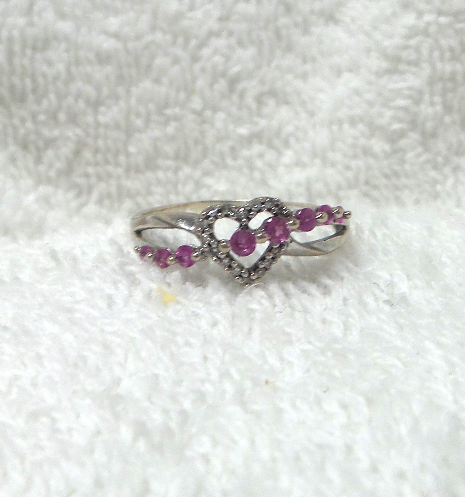 Ladies 14K White Gold Pink Gemstone and Heart Diamond Ring
