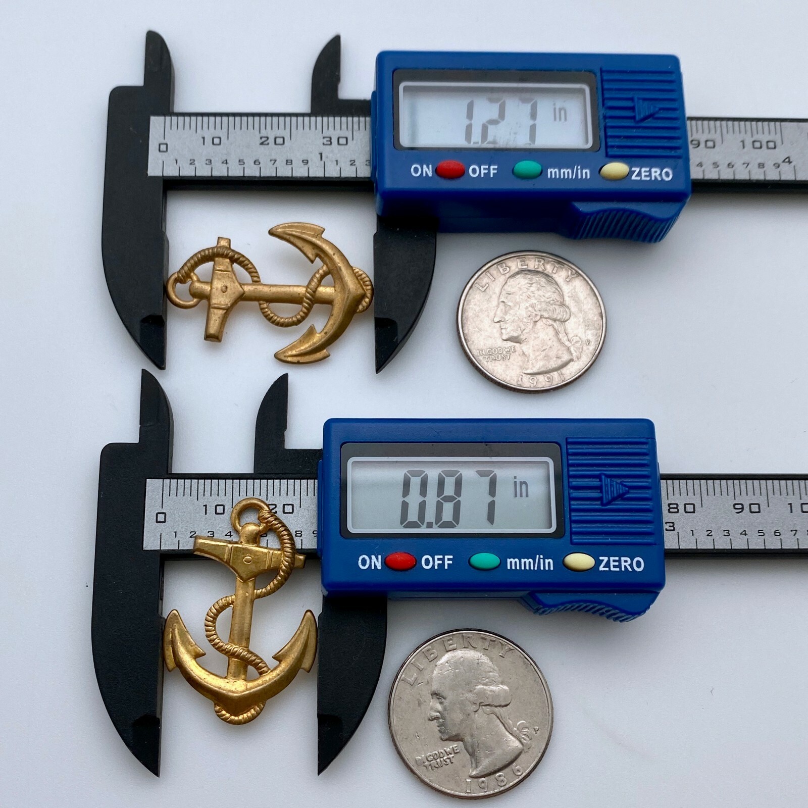 Pair Of Vintage Brass Plated Anchor Pendants (MP50)