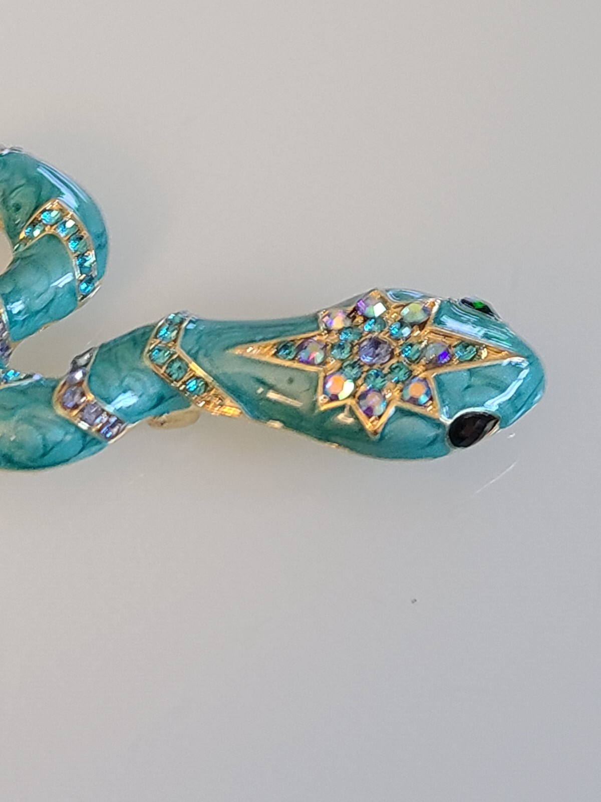 FAB DESIGNER STYLE UNSIGNED HUGE 3.75 INCH SNAKE BROOCH / PENDANT BLUE AURORA