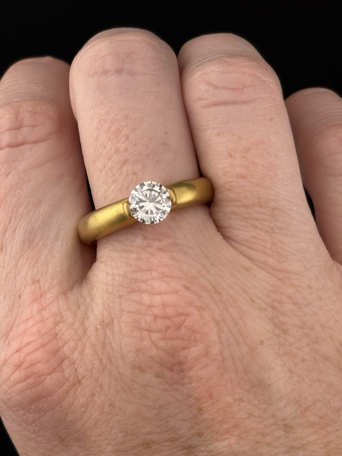 Tension Set Modern Brilliant Cut Glass Brushed Gold Tone Sparkle Ring Size 9.5