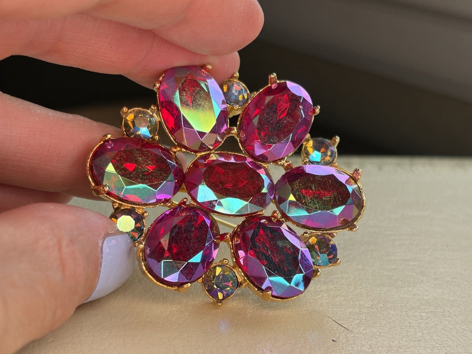 Vintage Gold Tone Red AB Oval Rhinestone Flower Brooch Pin Beauty Theme