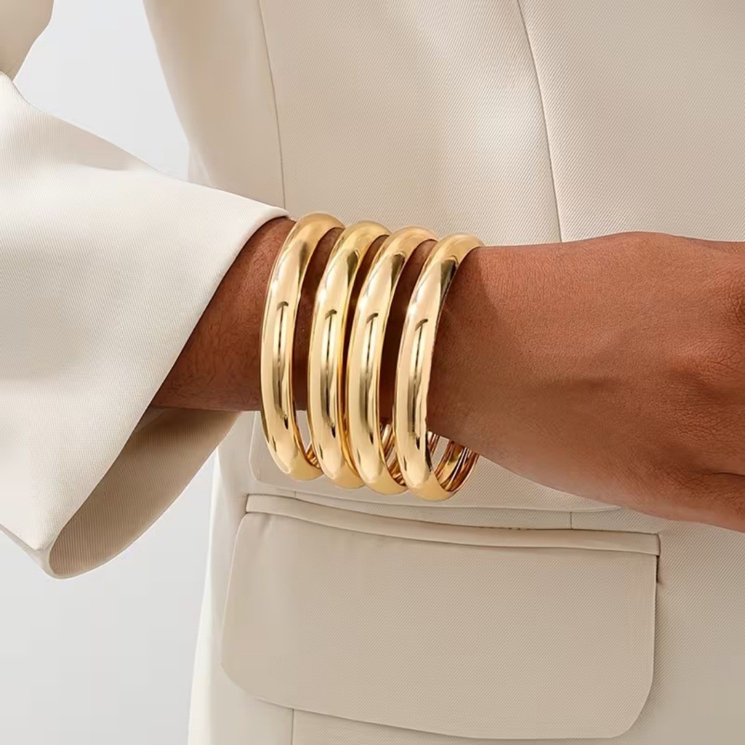 4Pcs Gold Punk Style Metal Round Bangle Set Women Fashion Jewelry