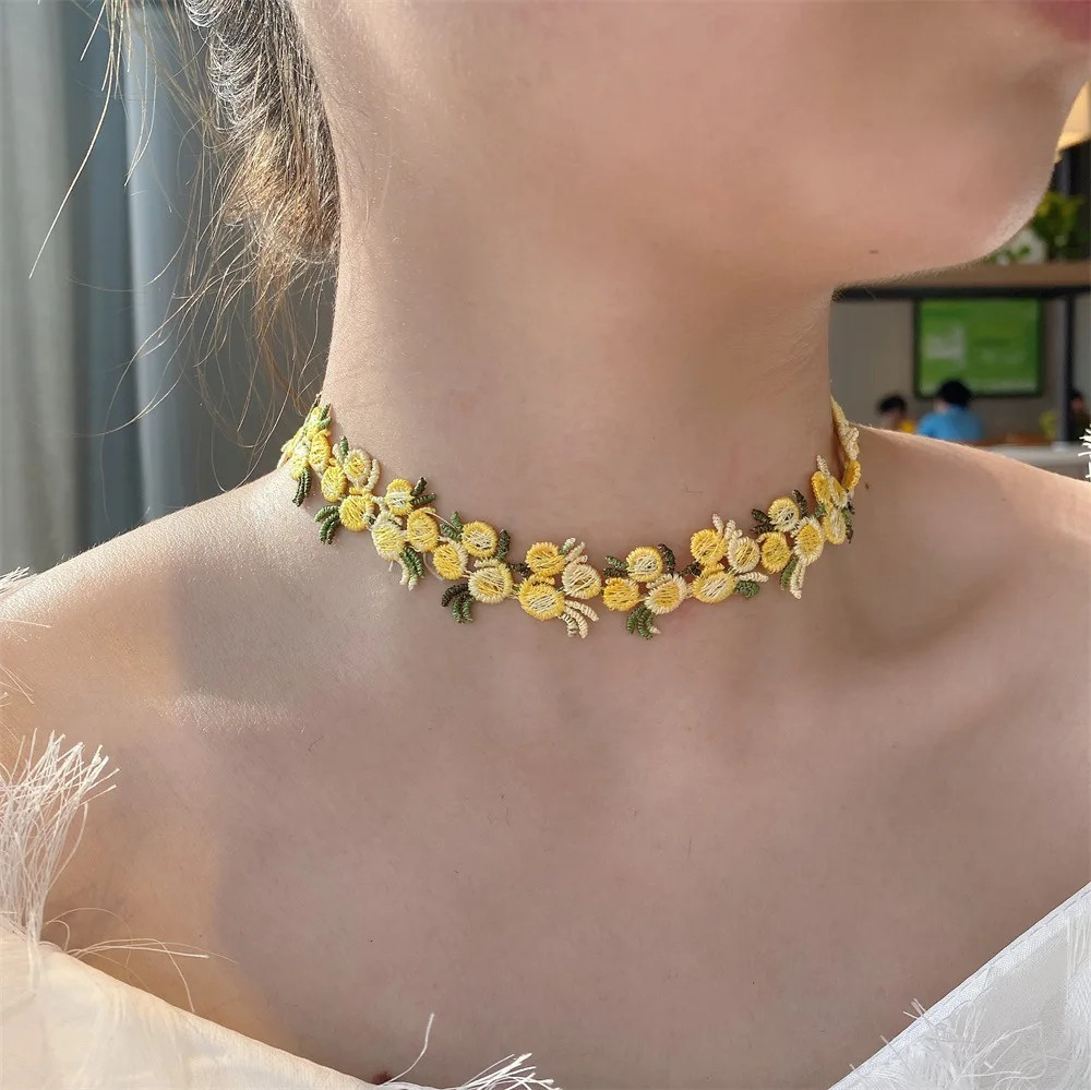 Trend Sweet Flowers Lace Necklace Choker for Women Girls Good Quality Embroidery