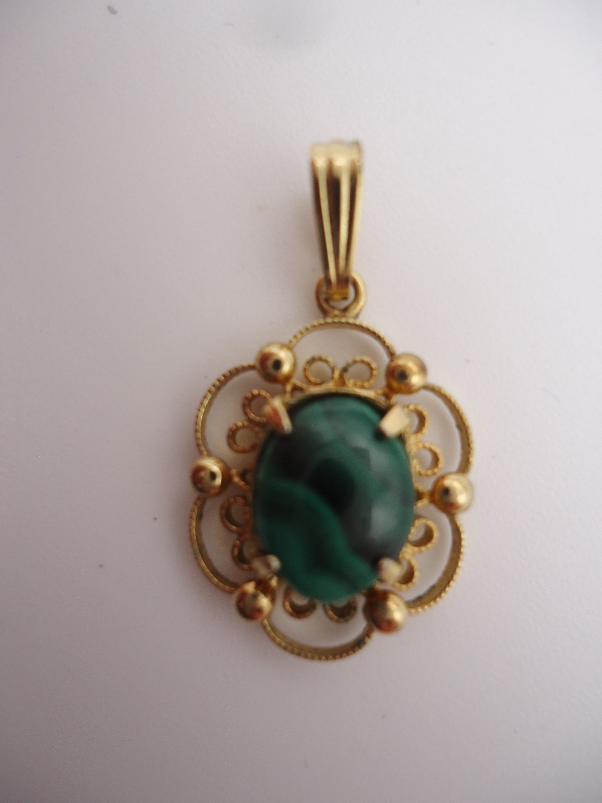 Vintage 1950’s SORRENTO Nephrite Jade Pendant 1/20 12K Gold Filled 1″
