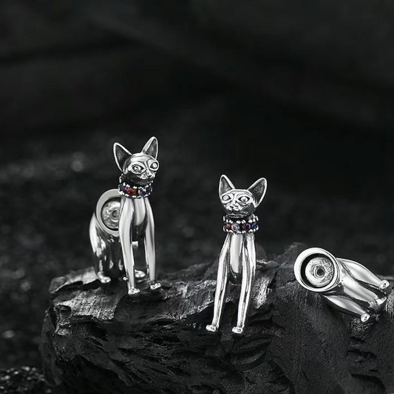 New Fox Stud Earrings Micro Pave Cubic Zirconia Silver Plated Post