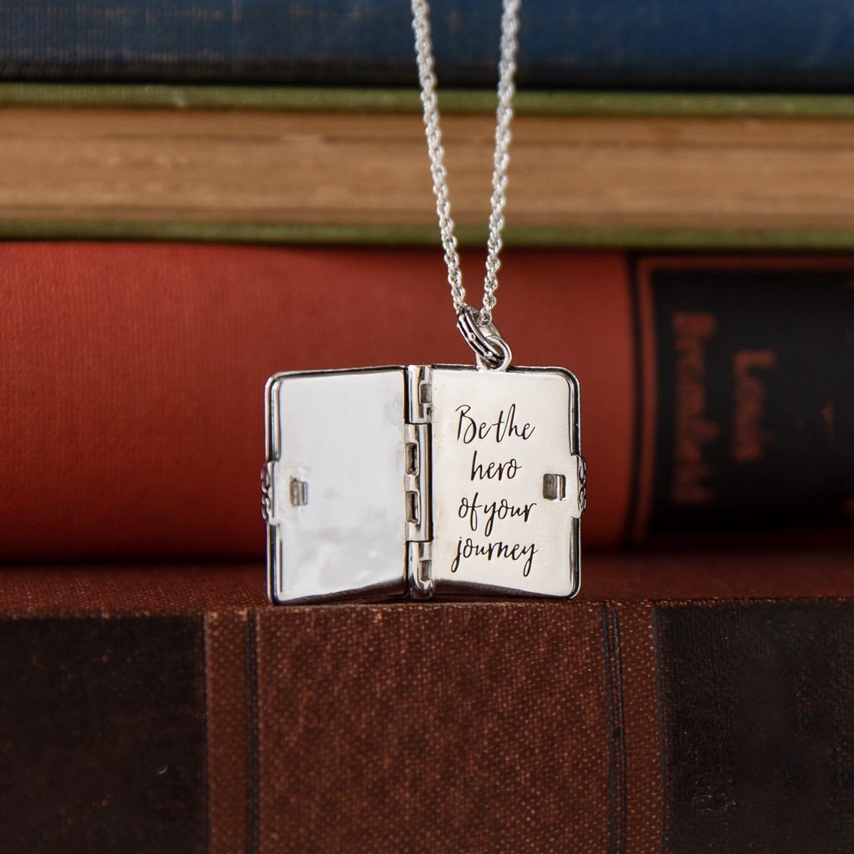 Disney X RockLove NEW ‘Mulan’ Storybook Locket Pendant Necklace Sterling Silver