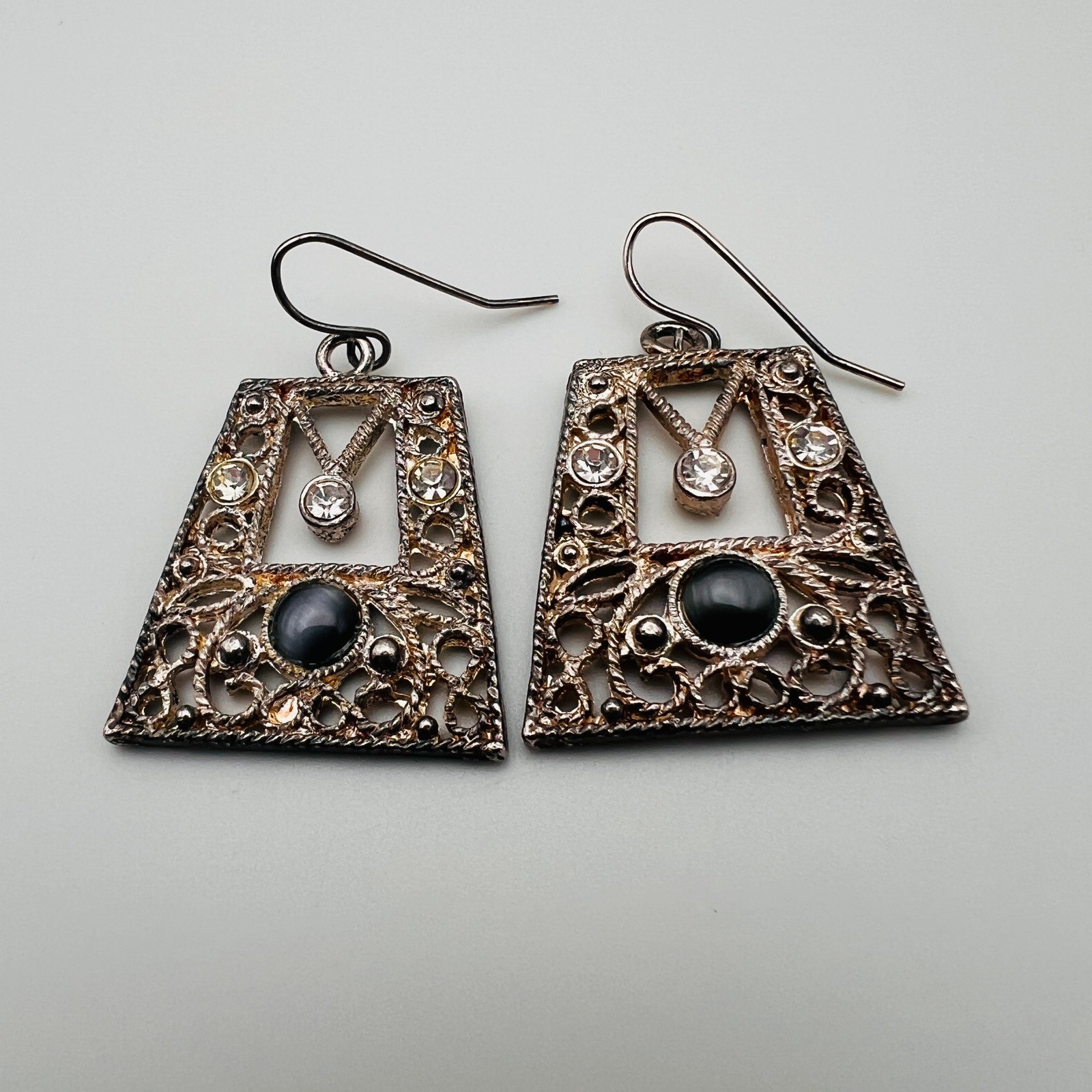 Vintage Filigree Trapezoid Earrings Black Stone Rhinestone Accent Dangle Drop