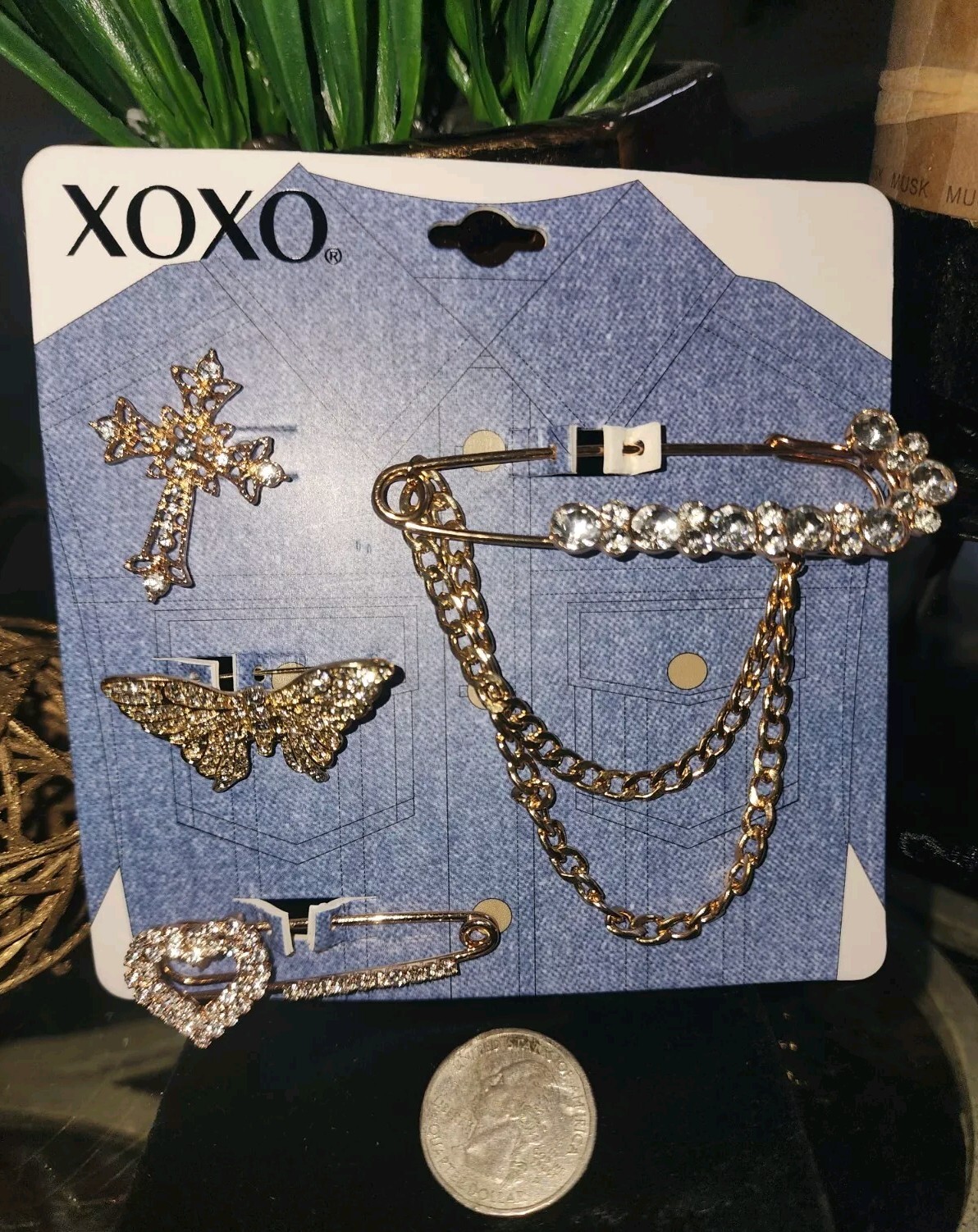 XoXo Dangle Crystals Broche Safety Pin 4 Piece Gold-tone Goth Punk Set Lot NWT!