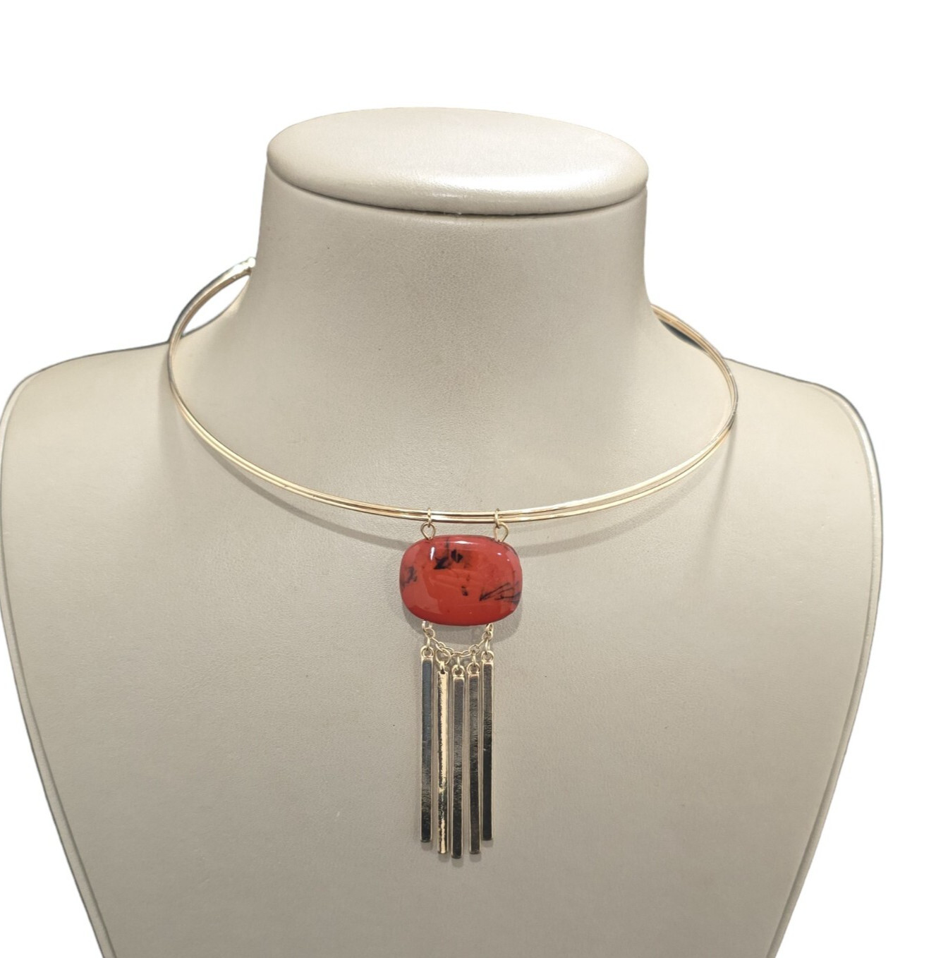 14TH & Union Women’s Gold Plated Rust Resin Pendant Choker Necklace NWT