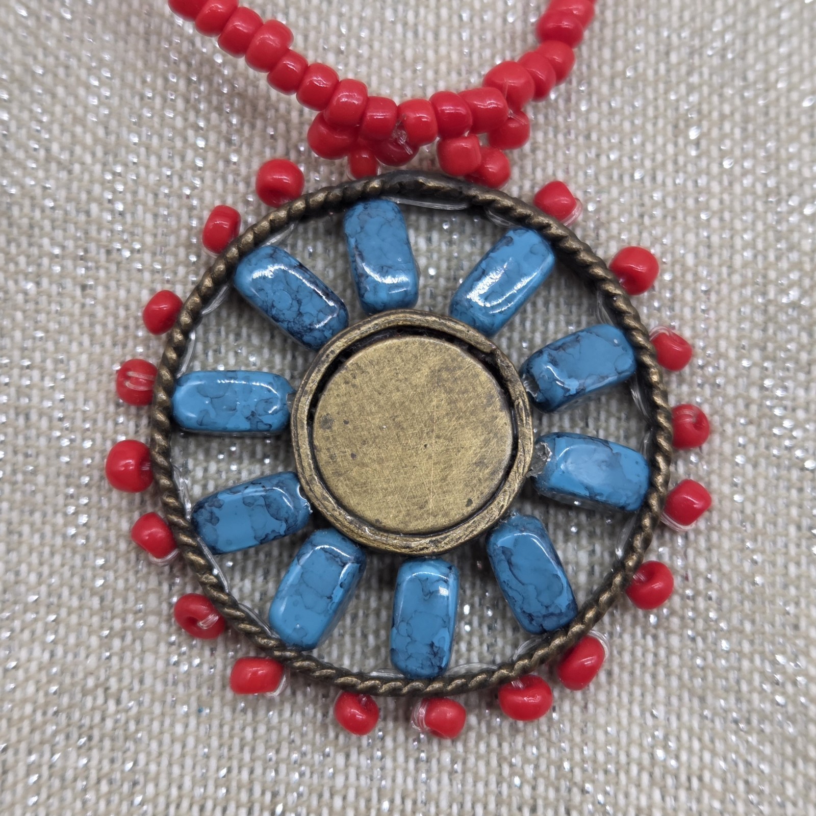 Vintage Faux Turquoise Coral Flower All Occasion Day & Evening Fun Necklace
