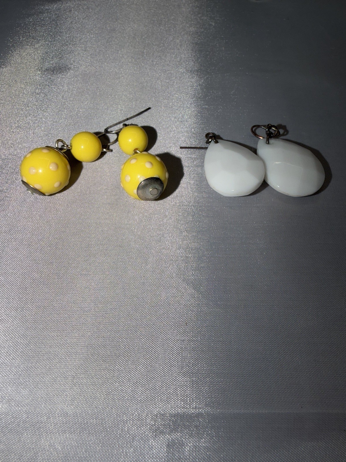 Yellow Beaded & White Teardrop Dangle Plastic Earrings Set, Hook Closure