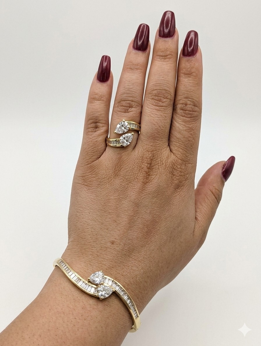 Gold Tone Clear Two-Stone Bypass Band Ring Size 7, Clear Stone Color
