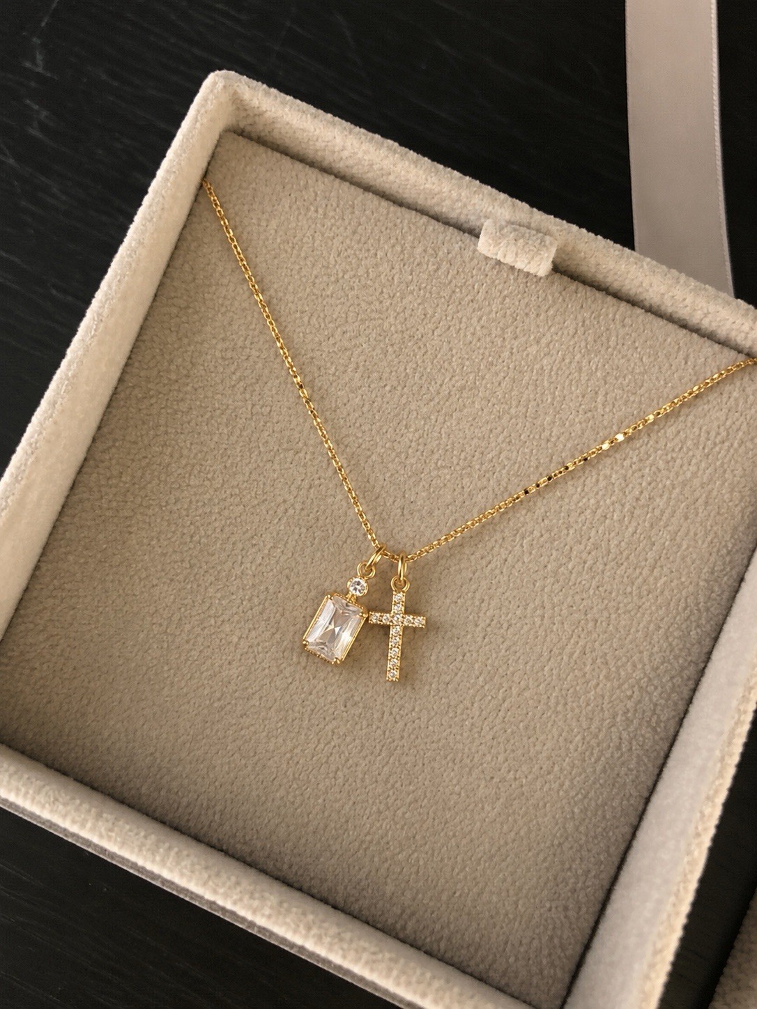 18K Gold Plated Crystal Cross Necklace, Dainty Gold Charm Necklace, Minimalist