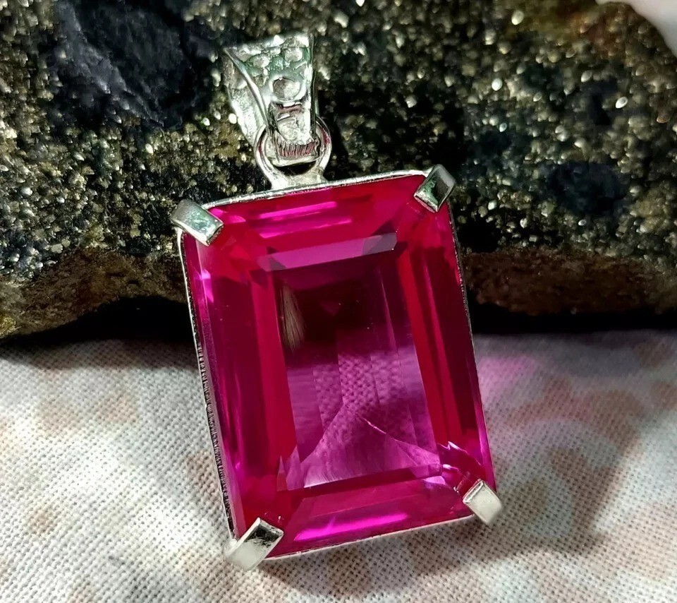 Certified 28.6 Ct+ Natural Pink Sapphire 925 Solid Silver Pendant Loose Gemstone