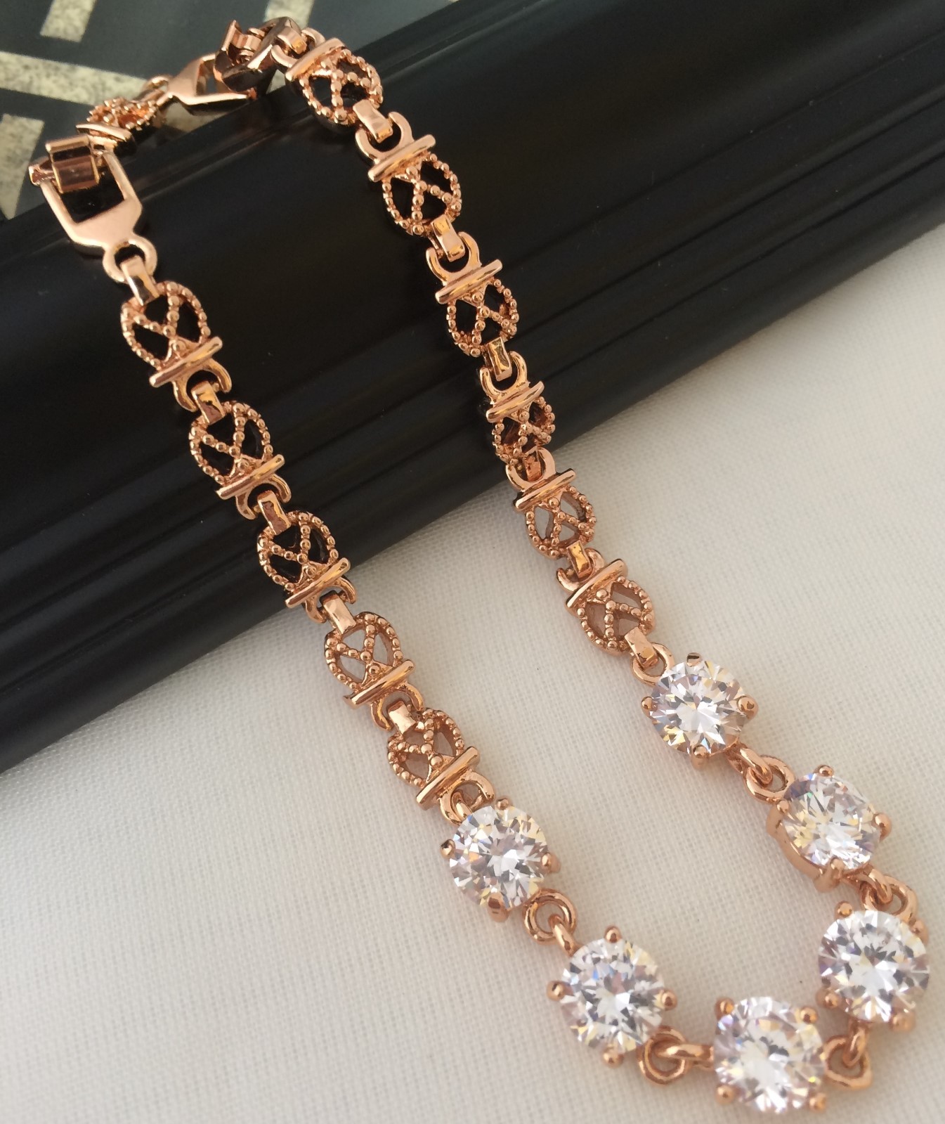 Gorgeous 18k Rose Gold layered Sapphire Bracelet GRP0000