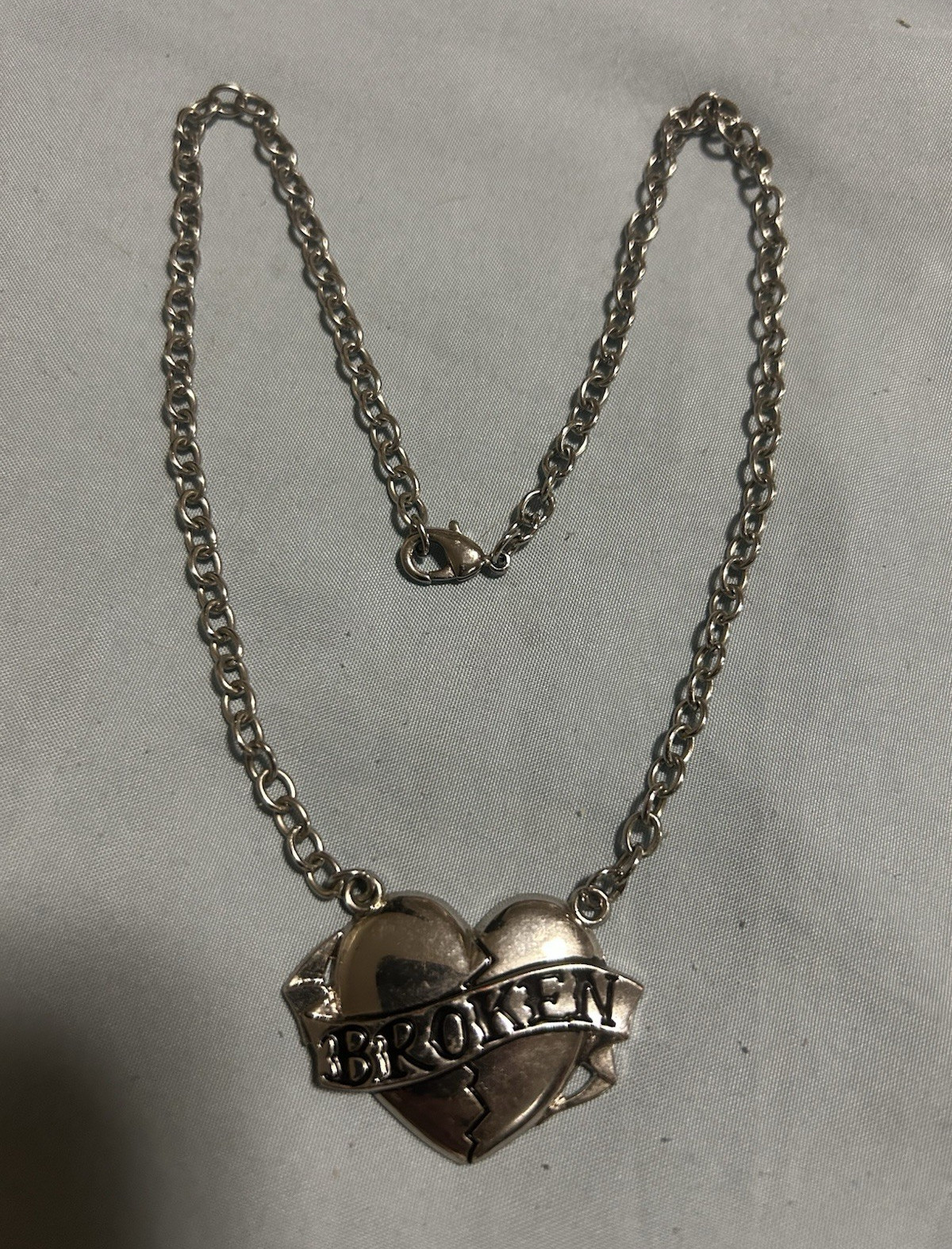 Silver Tone Cable Chain Necklace Broken Heart Charm Pendant Lobster Clasp