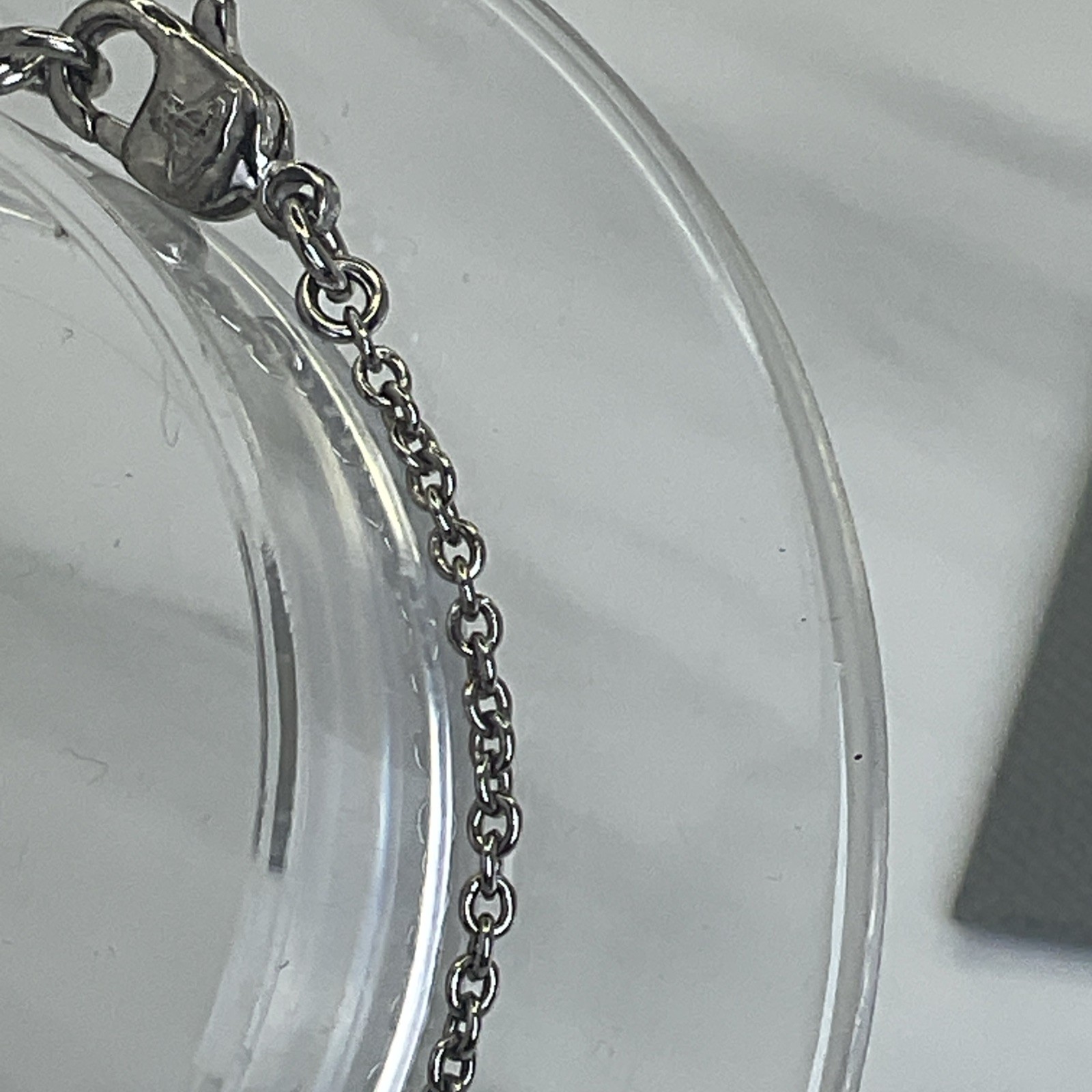 VIVIENNE WESTWOOD Thin Lines Unisex Bracelet Silver Boxed & Pouch Size: 16- 18cm