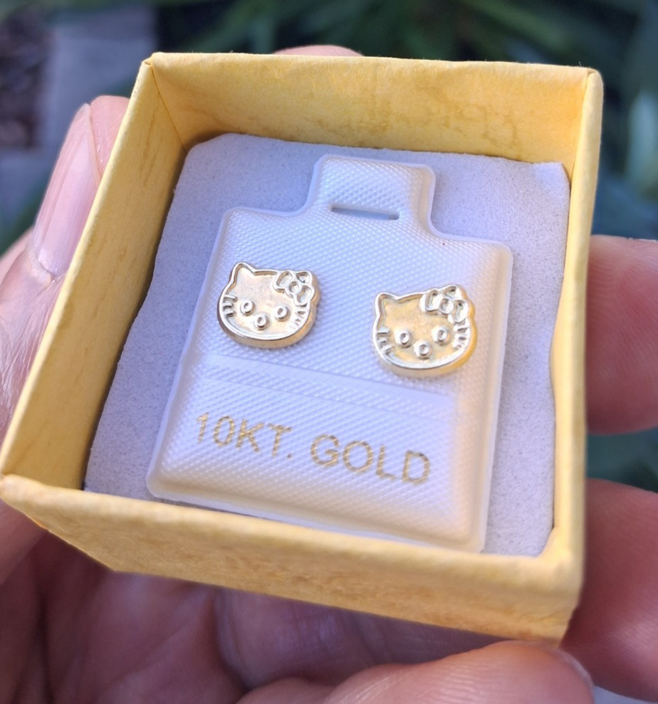aretes broquel hello kitty oro de 10k / 10k gold hello kitty screw back stud