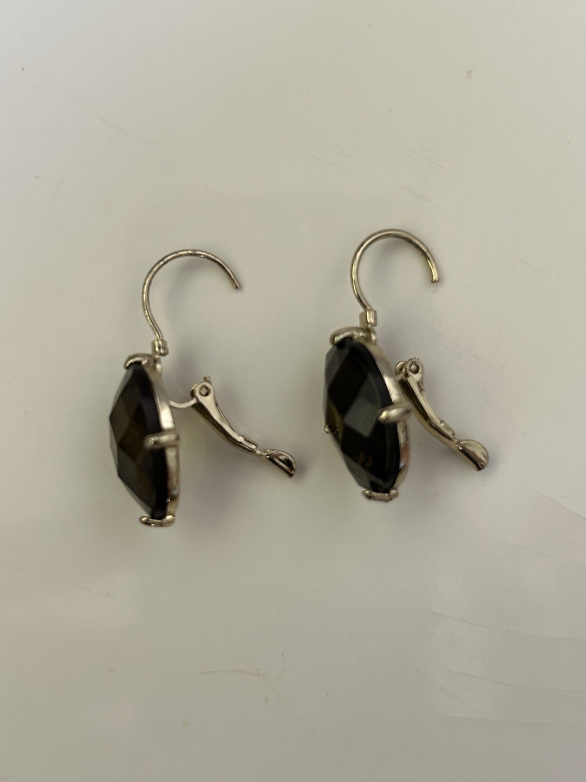 Olive Green Faceted Glass Drop Earrings Gold Tone Leverback Costume Jewelry