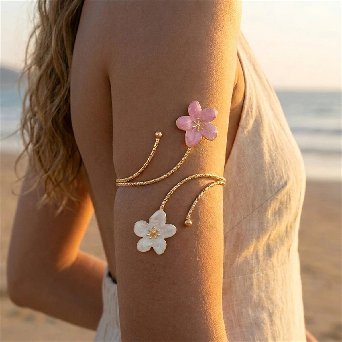 Women’s Boho Metal Flower Upper Arm Bracelet Vintage Punk Spiral Armlet Jewelry